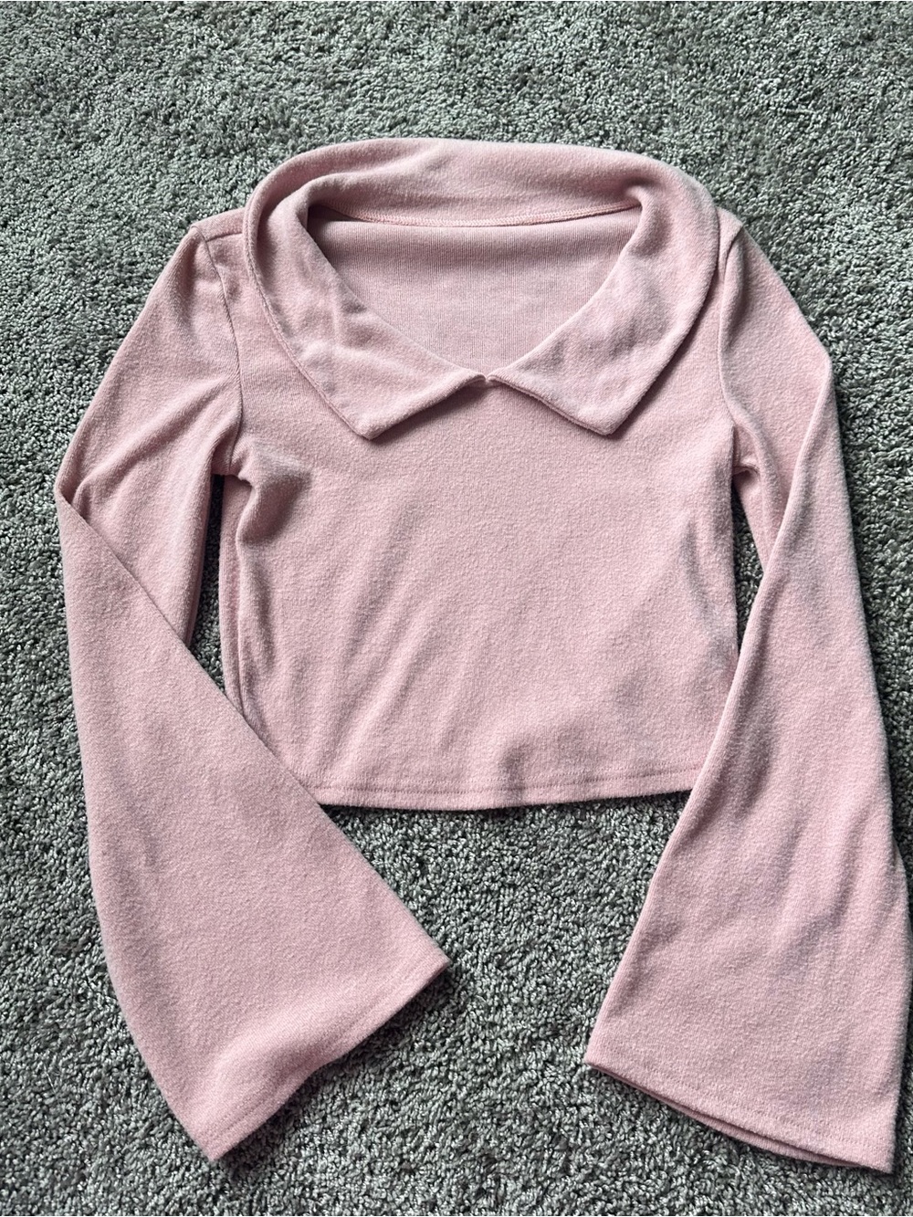SHEIN Dusty Rose Long-Sleeve Cropped Top with Wide Collar